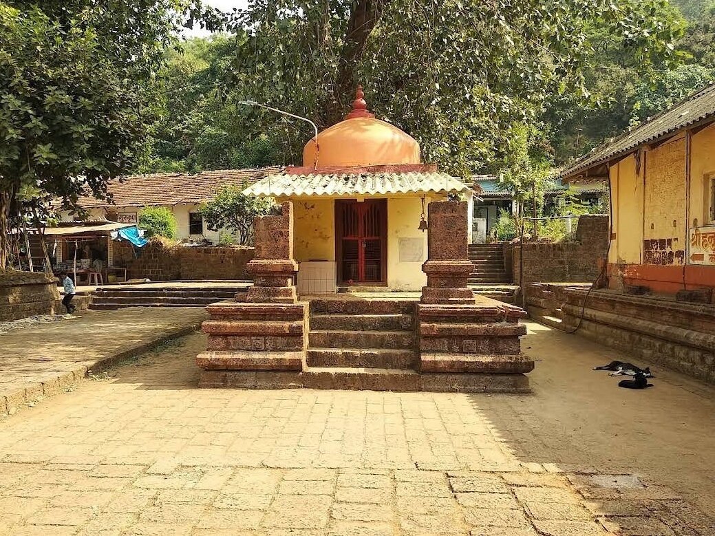 Harihareshwar seashore